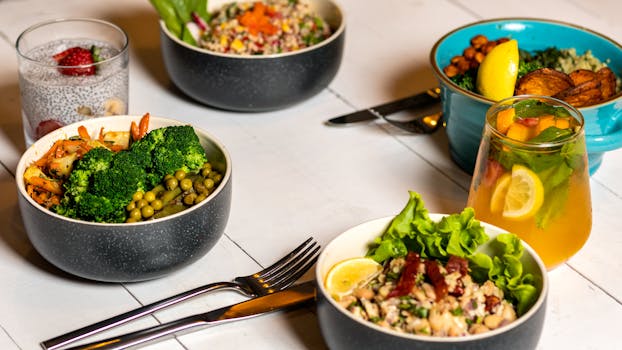 colorful breakfast bowl with quinoa and fruits