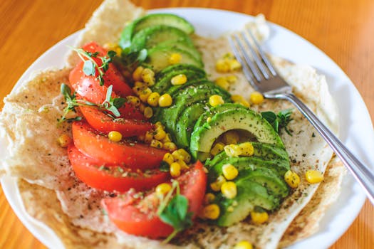 fresh salad with prebiotic ingredients